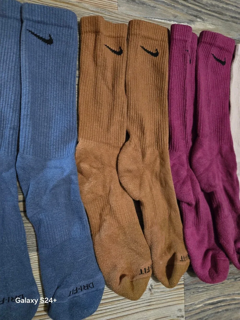 Nike Crew Socks Pack — Cream, Magenta, Brown, Blue